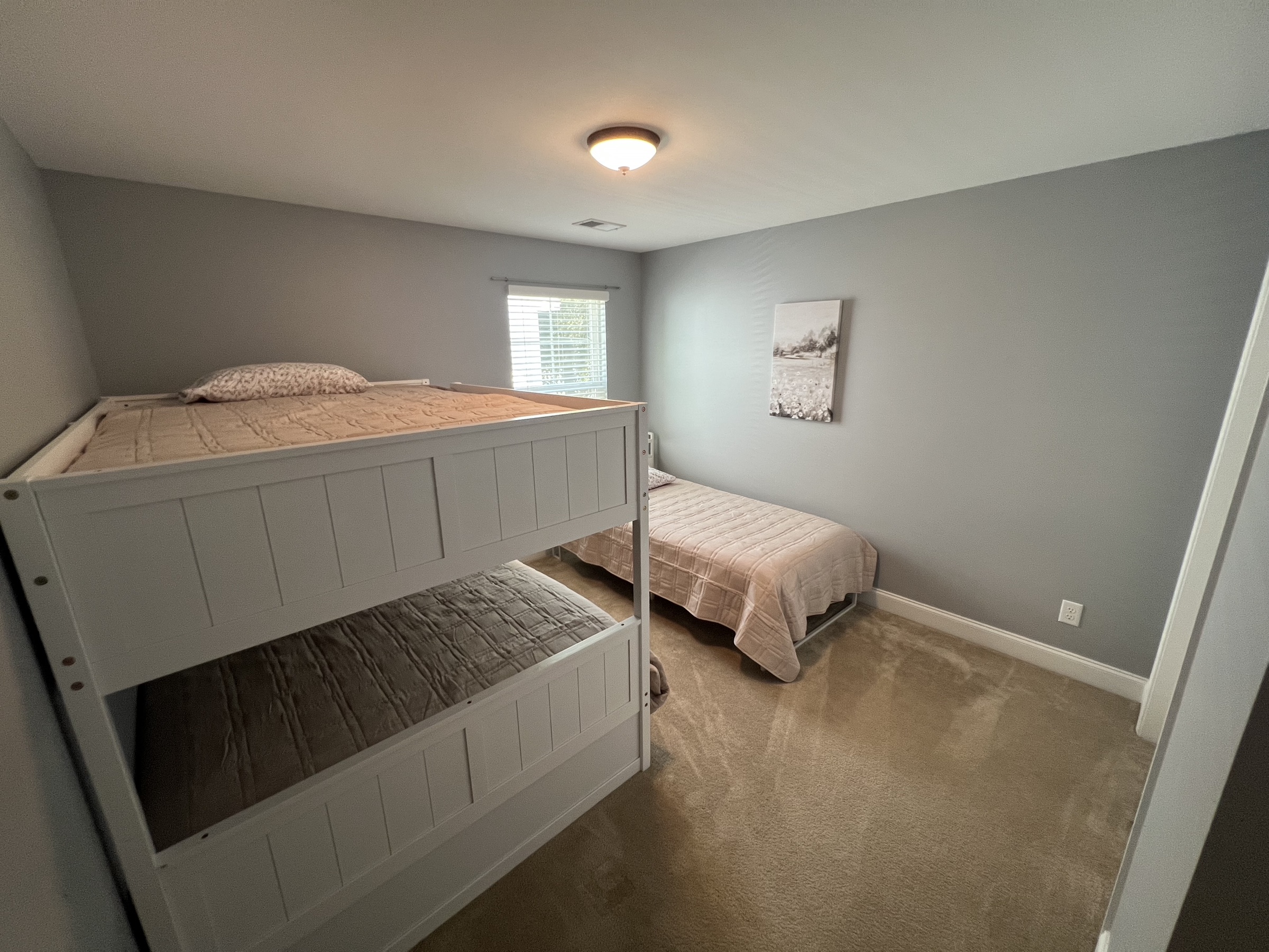Bunk room with two bunk beds